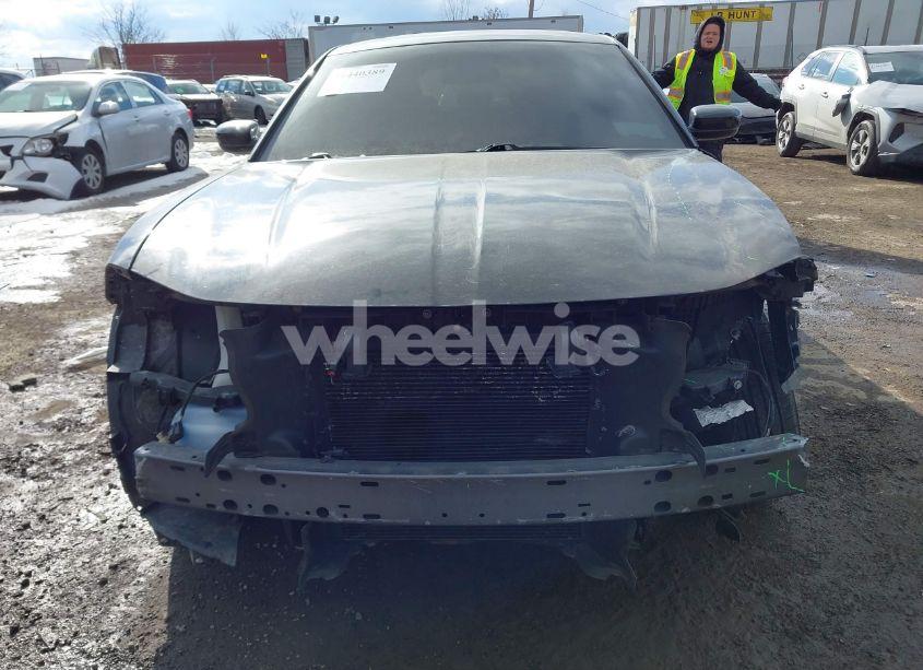 Photo 11 of 2019 Dodge Charger SXT RWD (VIN 2C3CDXBG8KH724946)