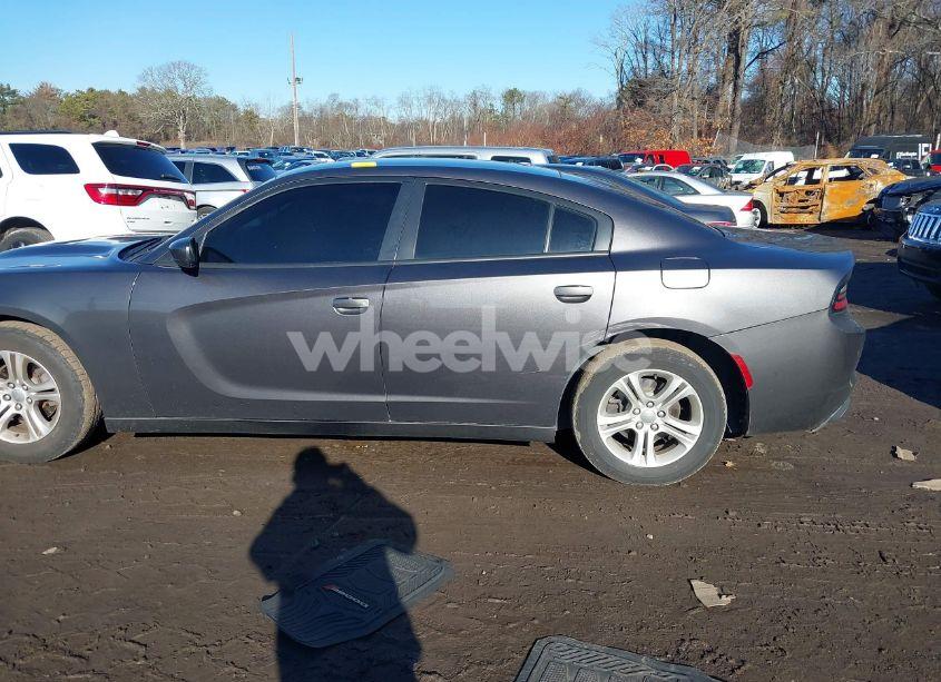 Photo 13 of 2019 Dodge Charger SXT RWD (VIN 2C3CDXBG8KH752973)