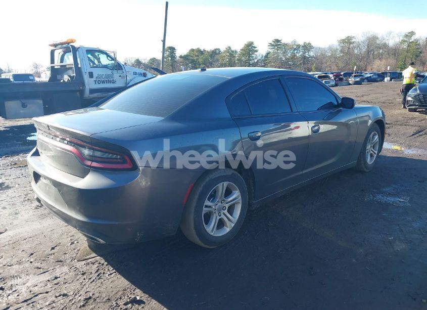 Photo 4 of 2019 Dodge Charger SXT RWD (VIN 2C3CDXBG8KH752973)