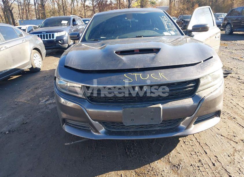 Photo 6 of 2019 Dodge Charger SXT RWD (VIN 2C3CDXBG8KH752973)