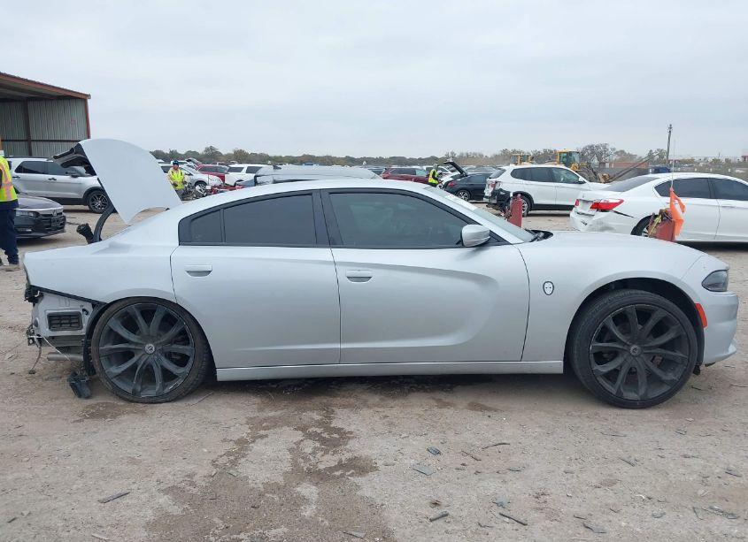 Photo 14 of 2020 Dodge Charger SXT RWD (VIN 2C3CDXBG8LH108133)