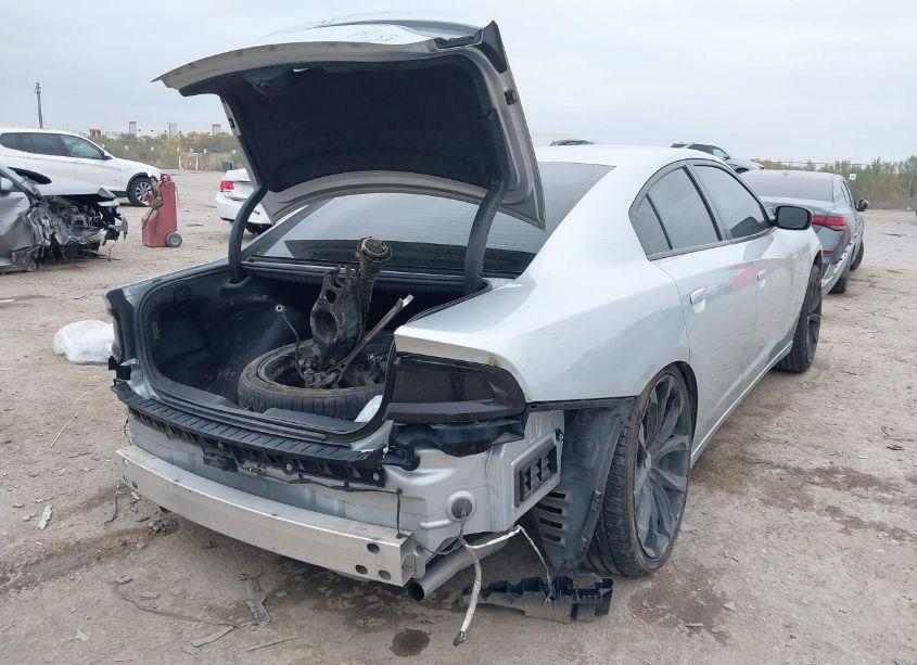 Photo 4 of 2020 Dodge Charger SXT RWD (VIN 2C3CDXBG8LH108133)