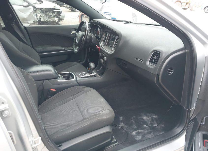 Photo 5 of 2020 Dodge Charger SXT RWD (VIN 2C3CDXBG8LH108133)