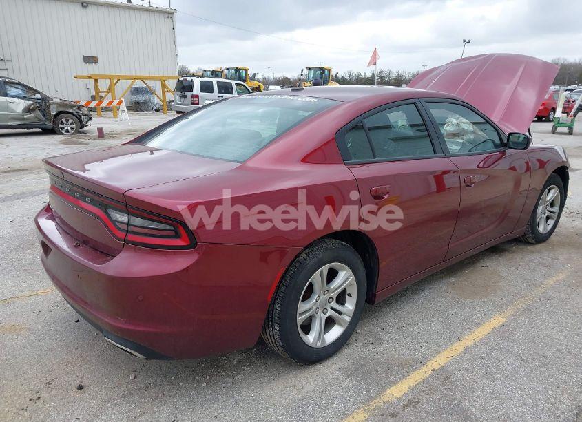 Photo 4 of 2020 Dodge Charger SXT RWD (VIN 2C3CDXBG8LH140631)