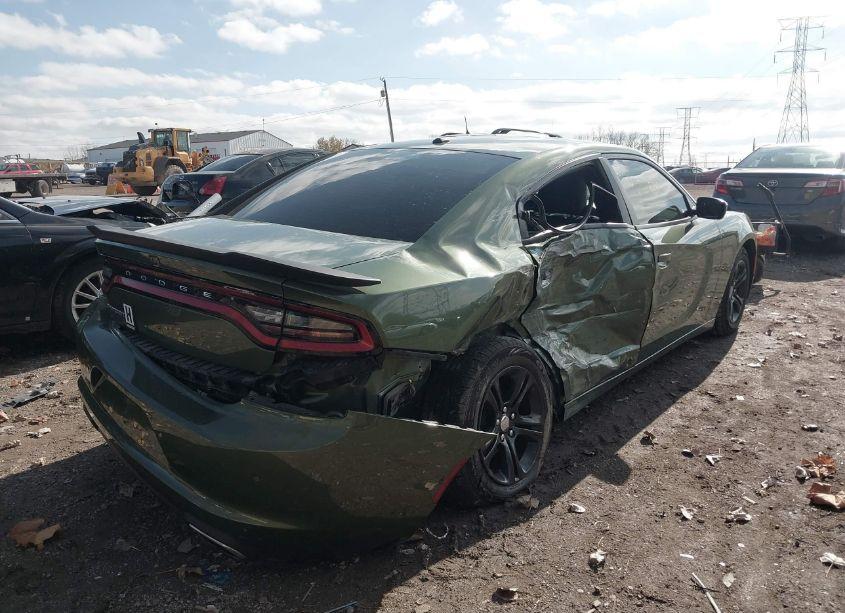 Photo 4 of 2020 Dodge Charger SXT RWD (VIN 2C3CDXBG8LH140693)