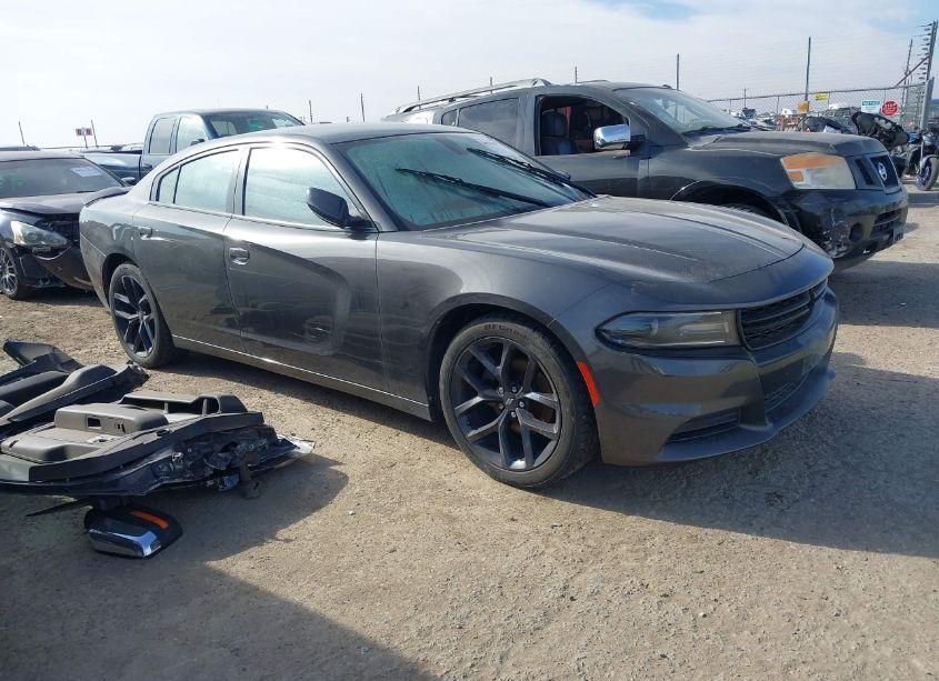 2020 Dodge Charger SXT RWD (VIN 2C3CDXBG8LH228966) main photo