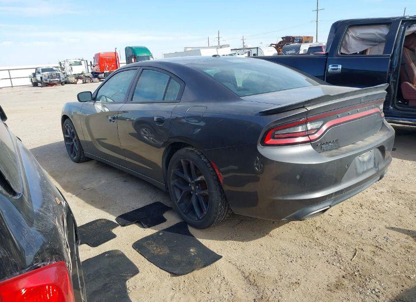 Photo 3 of 2020 Dodge Charger SXT RWD (VIN 2C3CDXBG8LH228966)