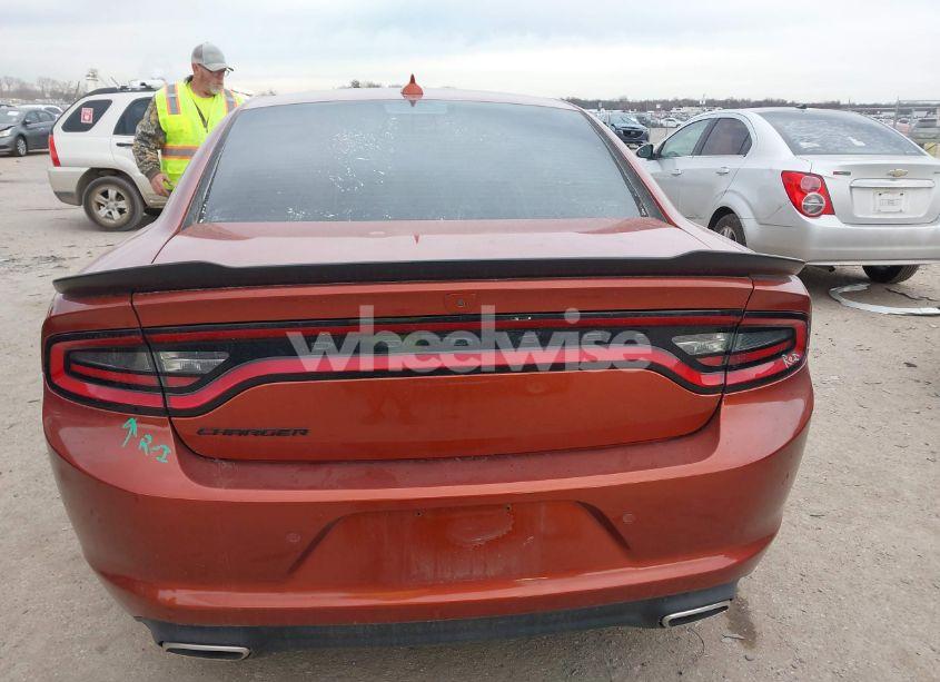 Photo 17 of 2020 Dodge Charger SXT RWD (VIN 2C3CDXBG8LH252460)