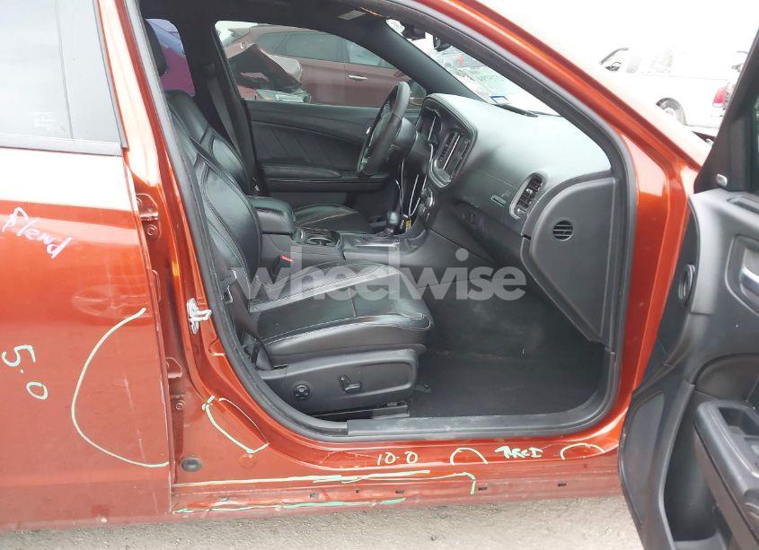 Photo 5 of 2020 Dodge Charger SXT RWD (VIN 2C3CDXBG8LH252460)