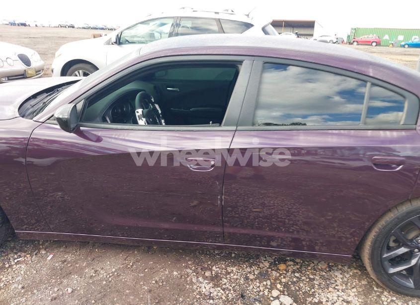 Photo 14 of 2021 Dodge Charger SXT RWD (VIN 2C3CDXBG8MH559693)