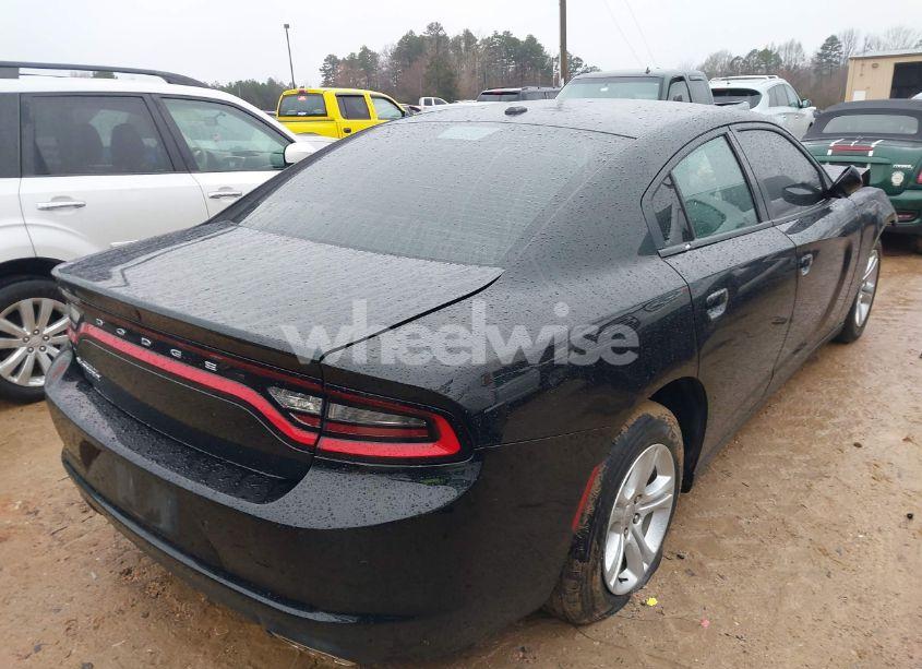Photo 4 of 2021 Dodge Charger SXT RWD (VIN 2C3CDXBG8MH606088)