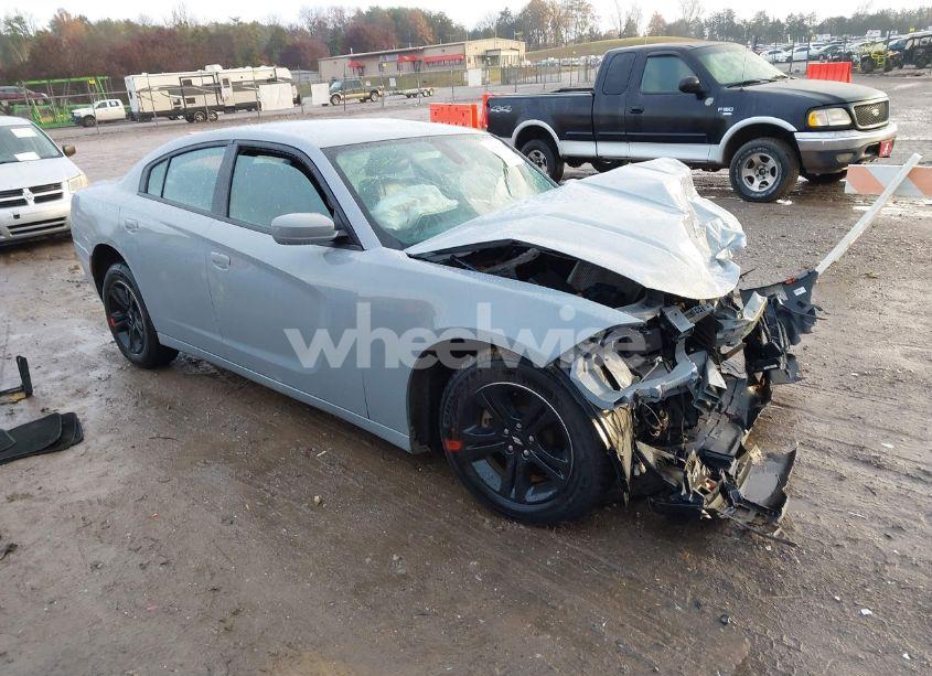 2021 Dodge Charger SXT RWD (VIN 2C3CDXBG8MH628317) main photo