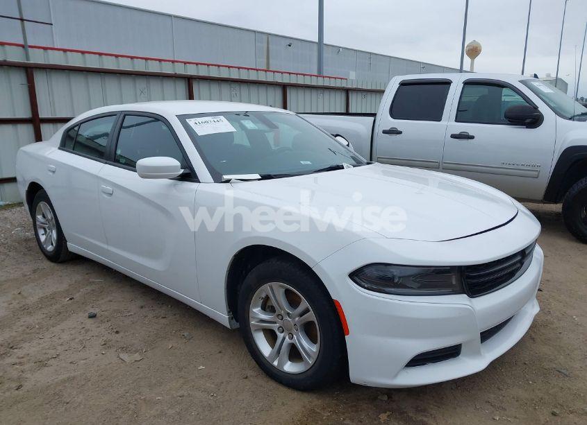 2022 Dodge Charger SXT RWD (VIN 2C3CDXBG8NH142964) main photo