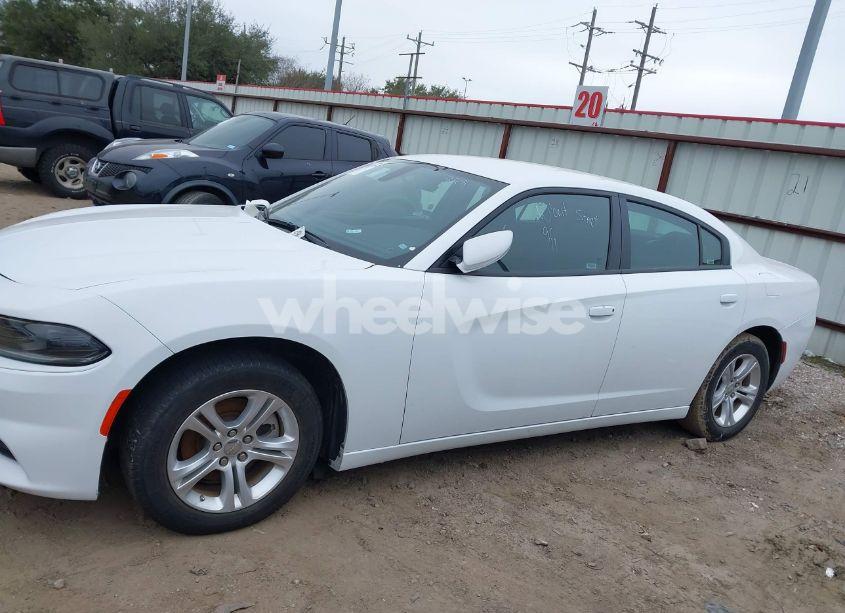 Photo 14 of 2022 Dodge Charger SXT RWD (VIN 2C3CDXBG8NH142964)