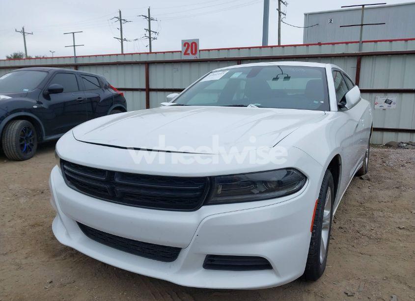 Photo 6 of 2022 Dodge Charger SXT RWD (VIN 2C3CDXBG8NH142964)