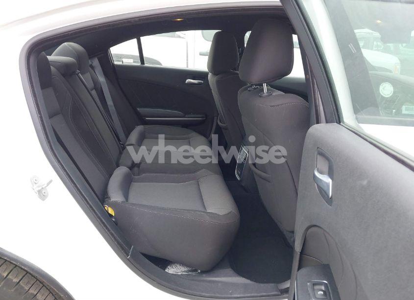 Photo 8 of 2022 Dodge Charger SXT RWD (VIN 2C3CDXBG8NH142964)