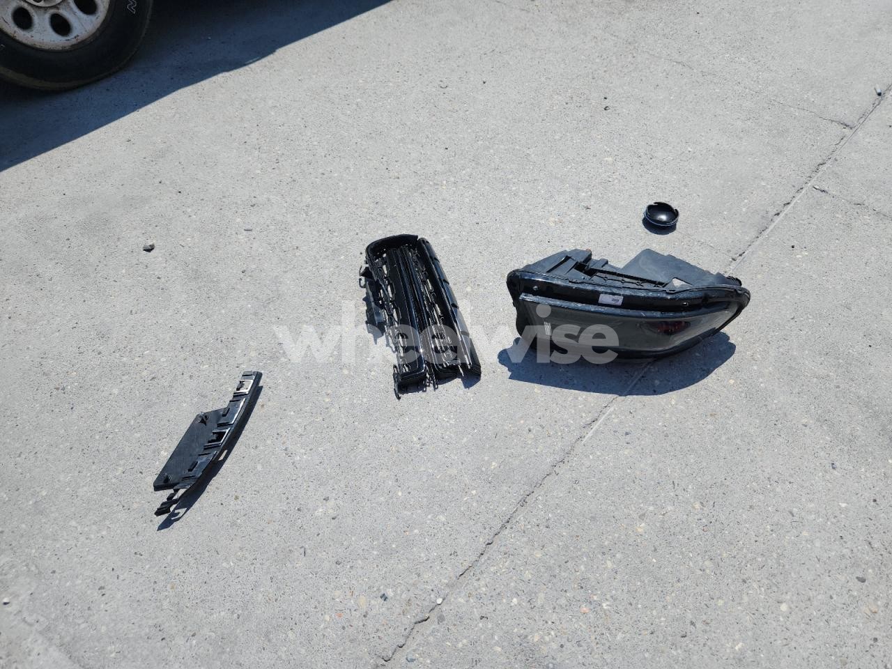 Photo 12 of 2022 DODGE CHARGER SXT (VIN 2C3CDXBG8NH221308)