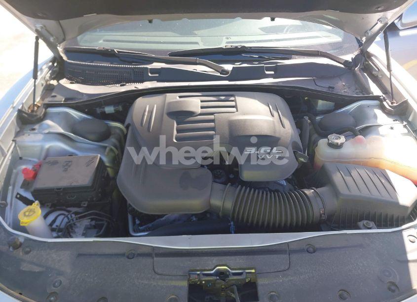 Photo 10 of 2022 Dodge Charger SXT RWD (VIN 2C3CDXBG8NH255734)
