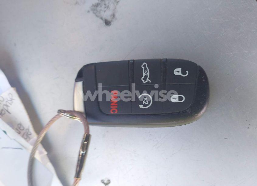 Photo 11 of 2022 Dodge Charger SXT RWD (VIN 2C3CDXBG8NH255734)