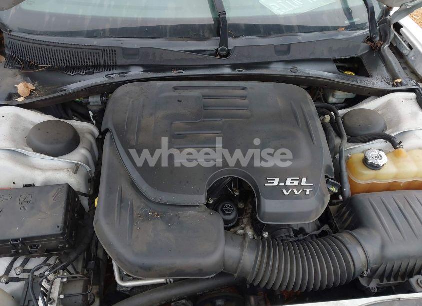 Photo 10 of 2012 Dodge Charger SE (VIN 2C3CDXBG9CH102907)