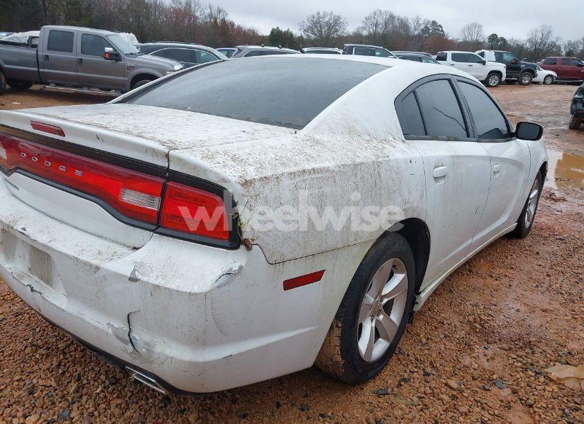 Photo 6 of 2012 Dodge Charger SE (VIN 2C3CDXBG9CH102907)