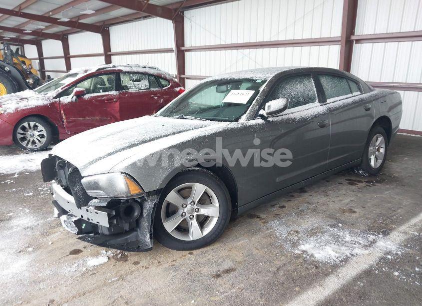 Photo 2 of 2012 Dodge Charger SE (VIN 2C3CDXBG9CH114863)