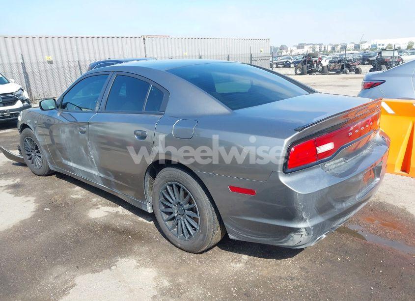 Photo 3 of 2012 Dodge Charger SE (VIN 2C3CDXBG9CH145756)