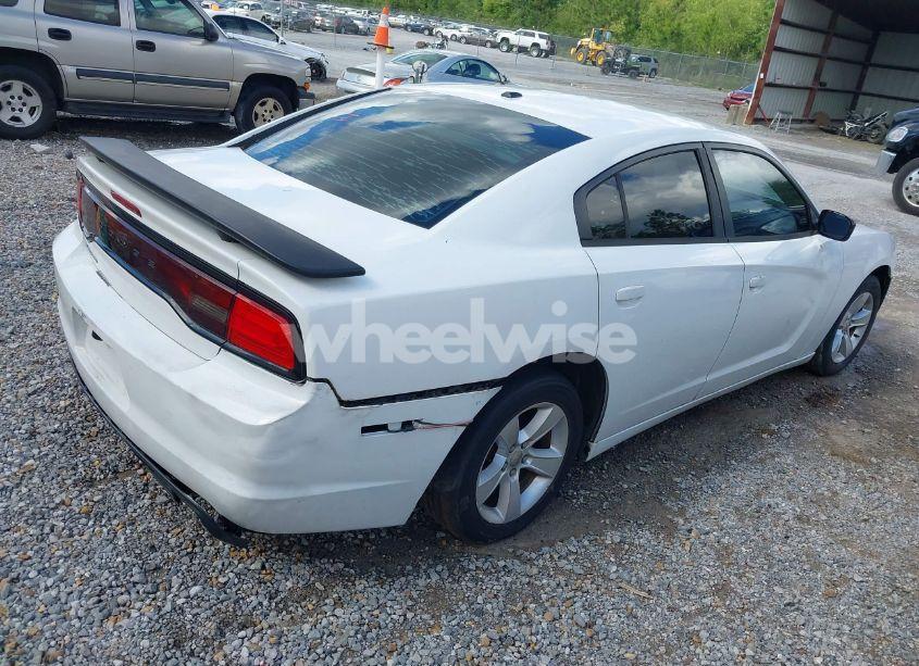 Photo 4 of 2012 Dodge Charger SE (VIN 2C3CDXBG9CH149743)