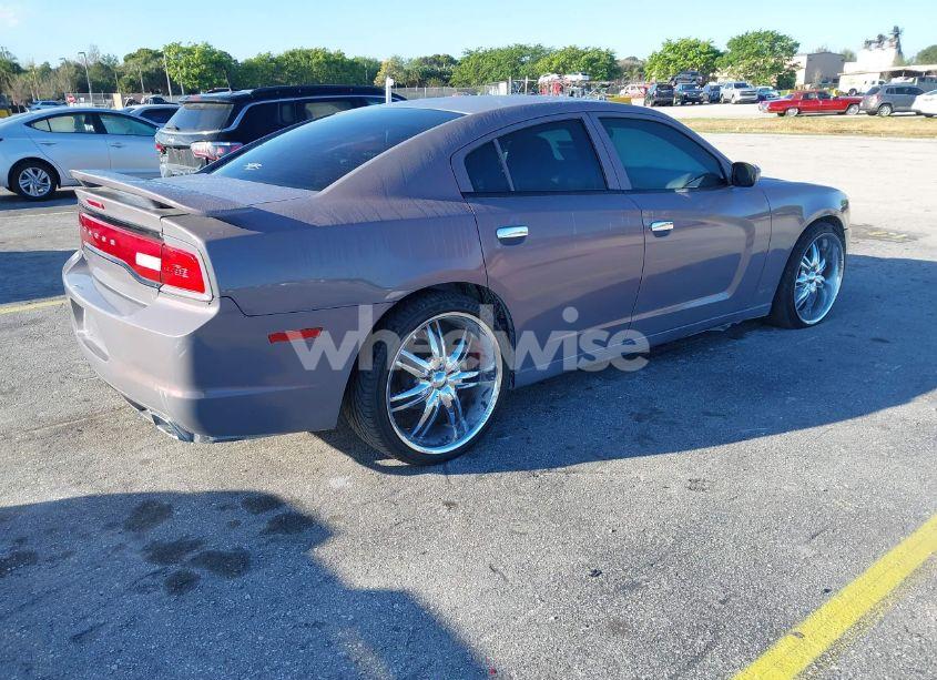 Photo 4 of 2012 Dodge Charger SE (VIN 2C3CDXBG9CH158801)