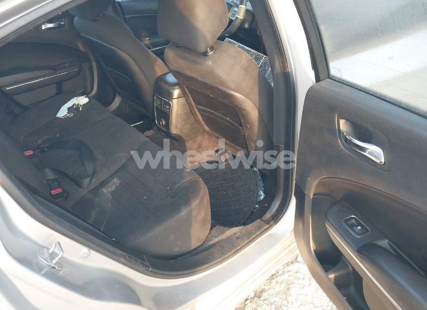 Photo 8 of 2012 Dodge Charger SE (VIN 2C3CDXBG9CH207110)