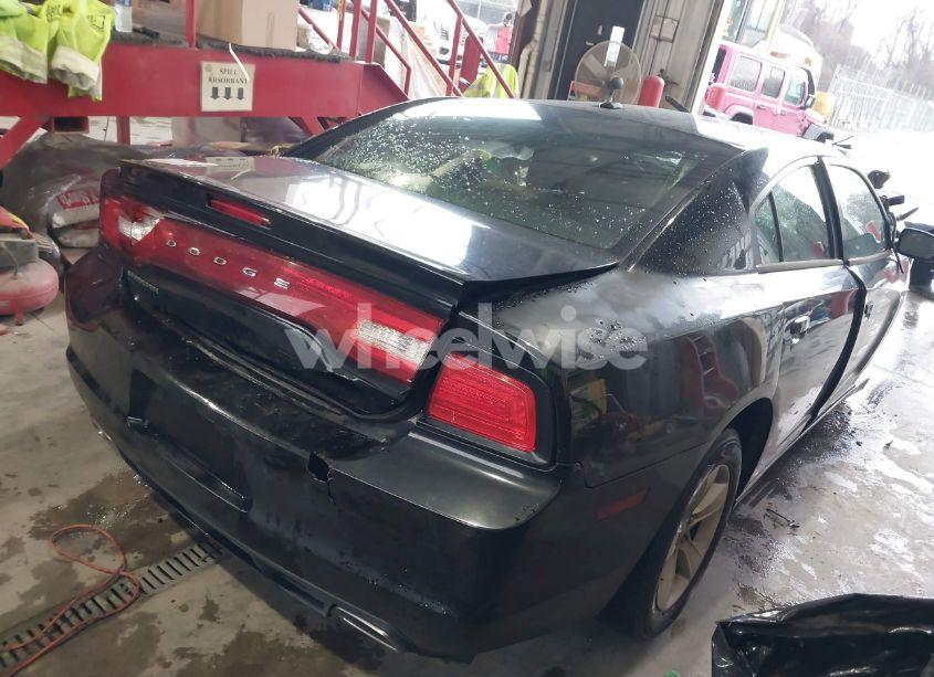 Photo 4 of 2012 Dodge Charger SE (VIN 2C3CDXBG9CH211271)