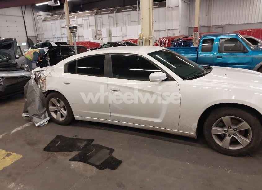 Photo 14 of 2013 Dodge Charger SE (VIN 2C3CDXBG9DH520241)