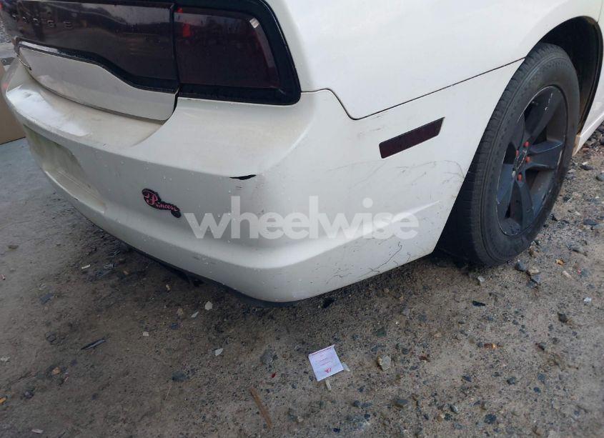 Photo 12 of 2013 Dodge Charger SE (VIN 2C3CDXBG9DH536939)