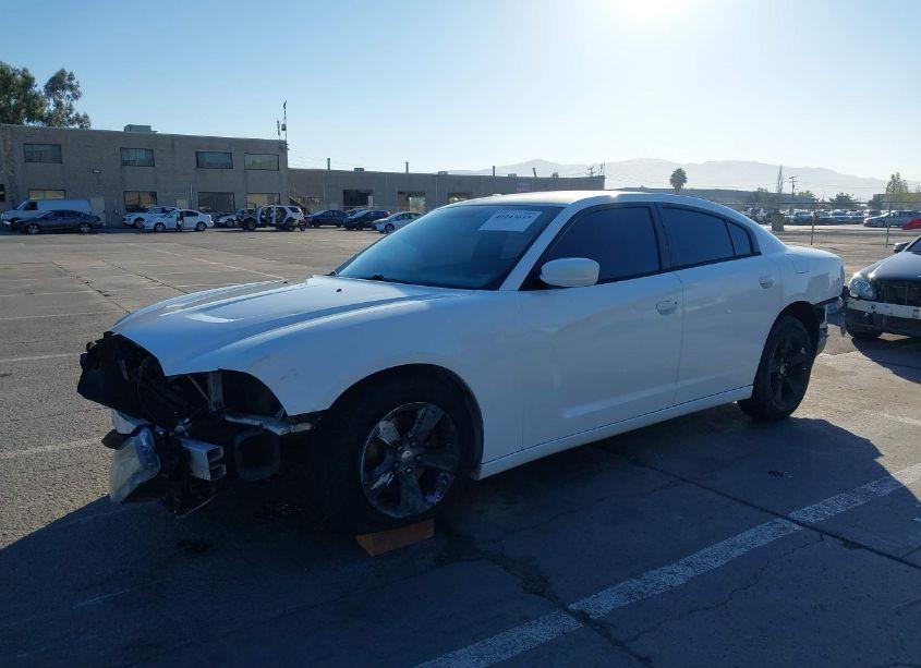Photo 2 of 2013 Dodge Charger SE (VIN 2C3CDXBG9DH584036)