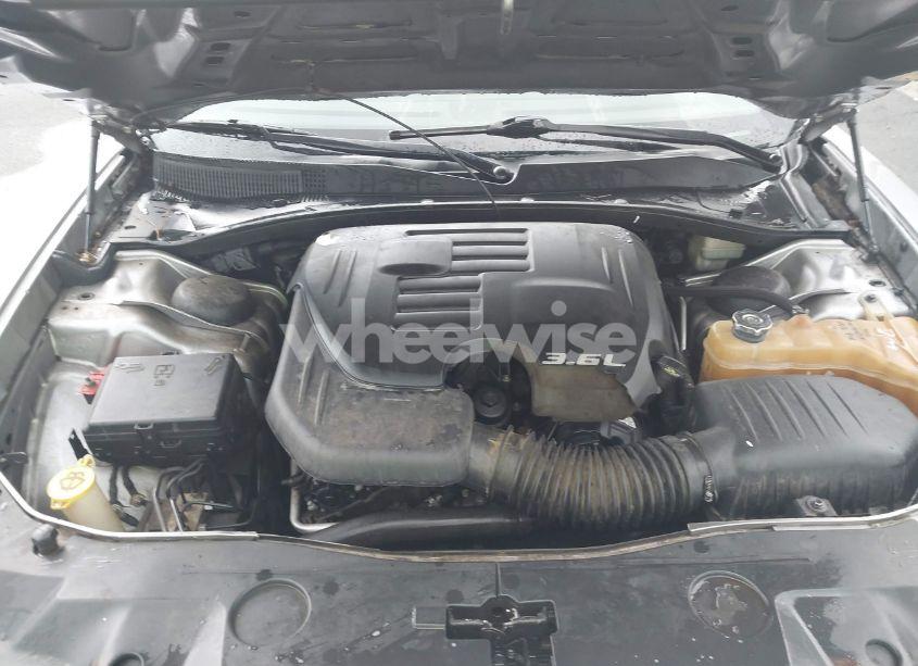 Photo 10 of 2013 Dodge Charger SE (VIN 2C3CDXBG9DH603359)