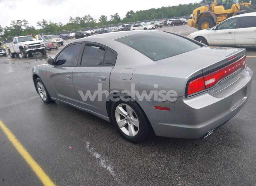 Photo 3 of 2013 Dodge Charger SE (VIN 2C3CDXBG9DH603359)