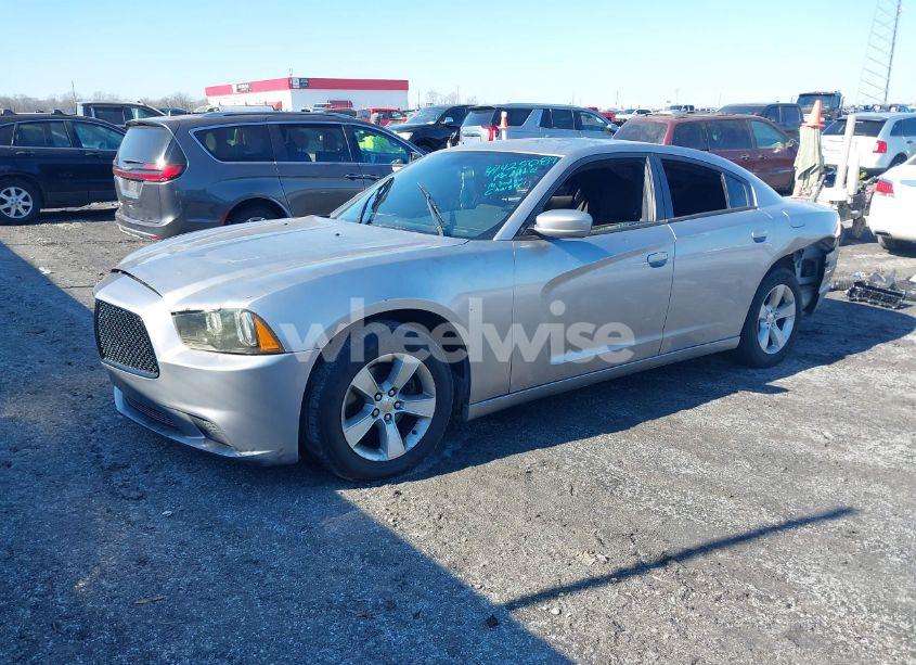 Photo 2 of 2014 Dodge Charger SE (VIN 2C3CDXBG9EH107902)