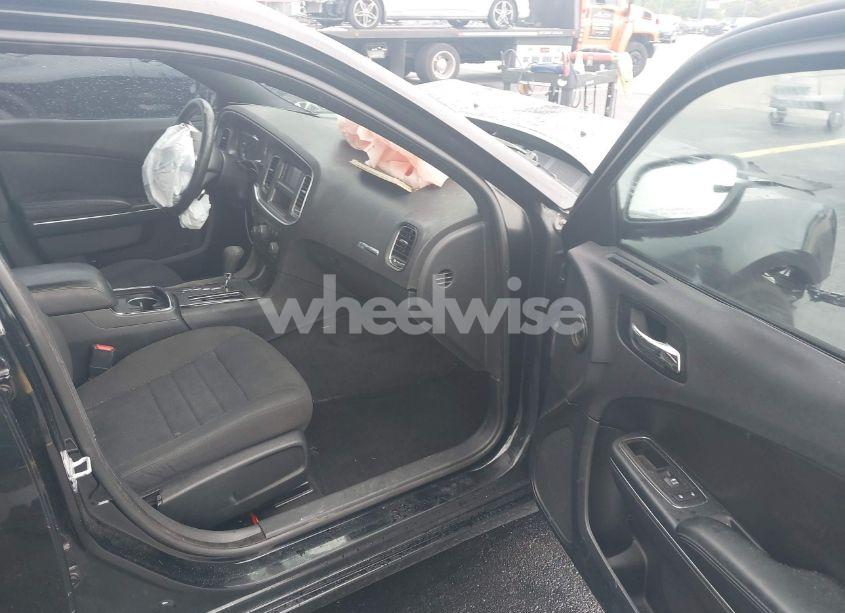 Photo 5 of 2014 Dodge Charger SE (VIN 2C3CDXBG9EH113067)