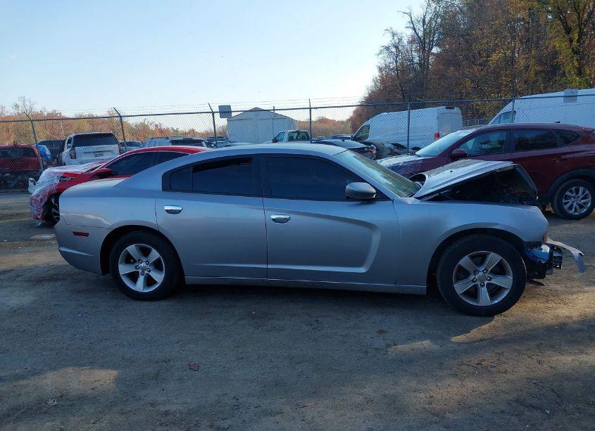 Photo 14 of 2014 Dodge Charger SE (VIN 2C3CDXBG9EH134632)