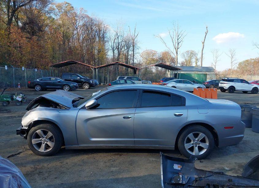 Photo 15 of 2014 Dodge Charger SE (VIN 2C3CDXBG9EH134632)