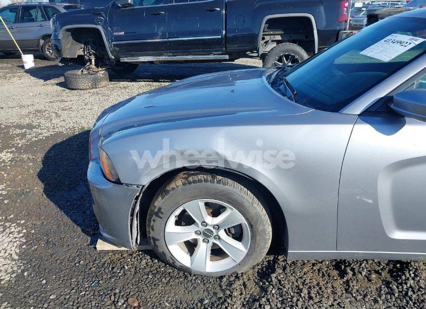 Photo 6 of 2014 Dodge Charger SE (VIN 2C3CDXBG9EH147140)