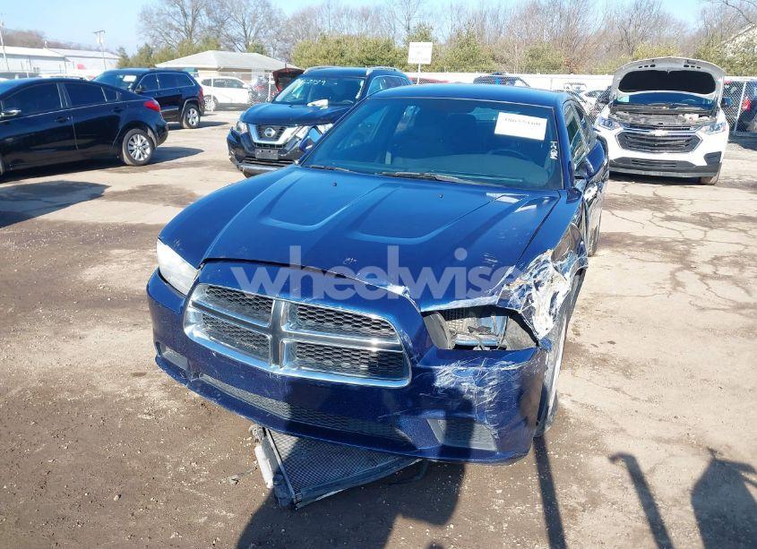 Photo 2 of 2014 Dodge Charger SE (VIN 2C3CDXBG9EH158977)