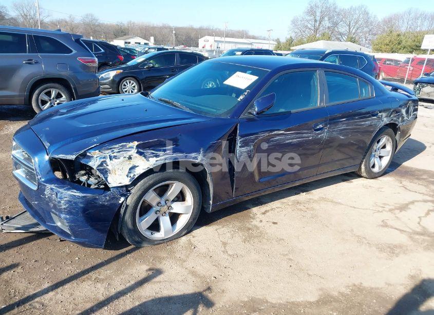 Photo 6 of 2014 Dodge Charger SE (VIN 2C3CDXBG9EH158977)
