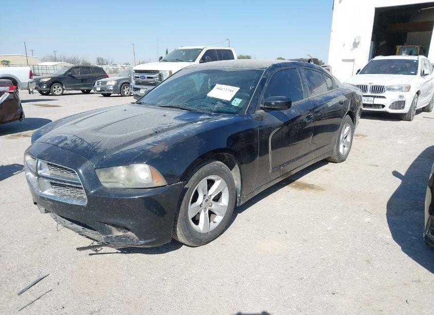 Photo 2 of 2014 Dodge Charger SE (VIN 2C3CDXBG9EH332403)