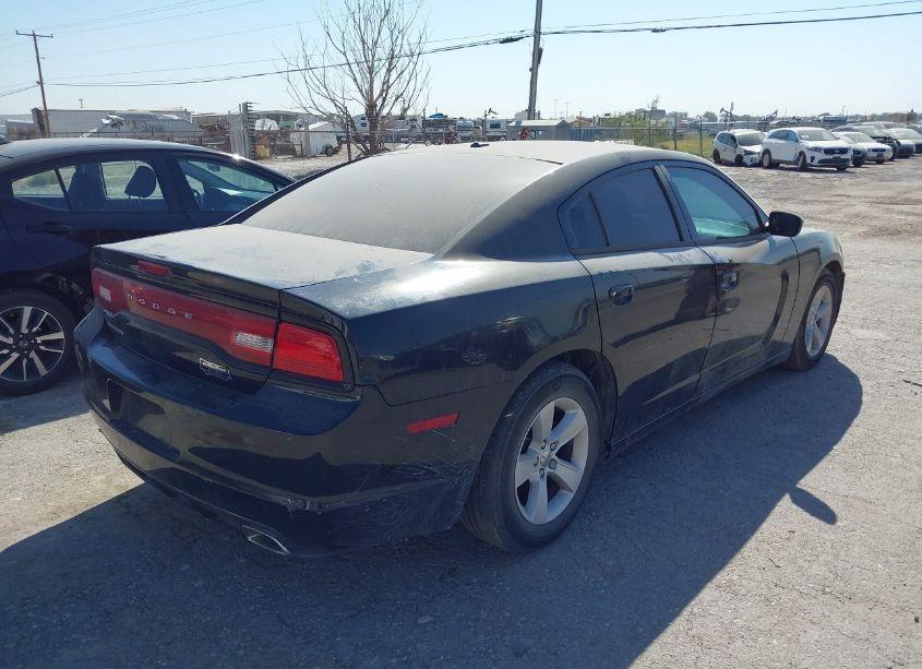 Photo 4 of 2014 Dodge Charger SE (VIN 2C3CDXBG9EH332403)