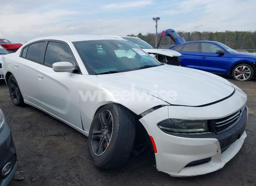 Photo 13 of 2015 Dodge Charger SE (VIN 2C3CDXBG9FH747948)