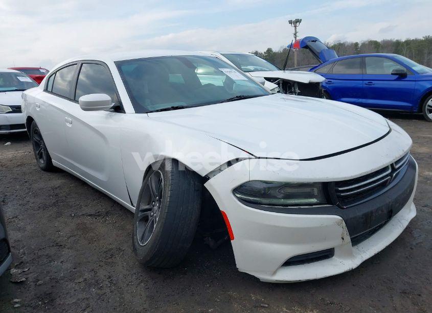 Photo 6 of 2015 Dodge Charger SE (VIN 2C3CDXBG9FH747948)
