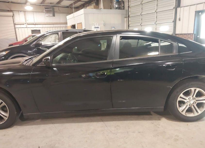 Photo 15 of 2016 Dodge Charger SE (VIN 2C3CDXBG9GH347891)