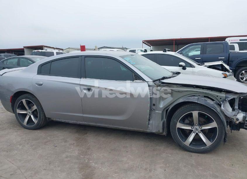 Photo 14 of 2017 Dodge Charger SE RWD (VIN 2C3CDXBG9HH629787)