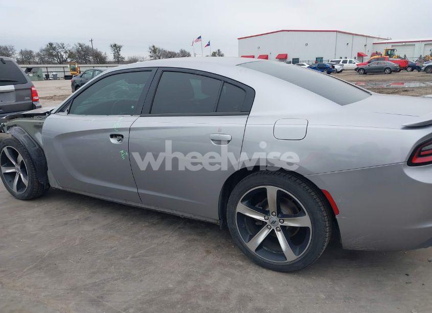 Photo 15 of 2017 Dodge Charger SE RWD (VIN 2C3CDXBG9HH629787)
